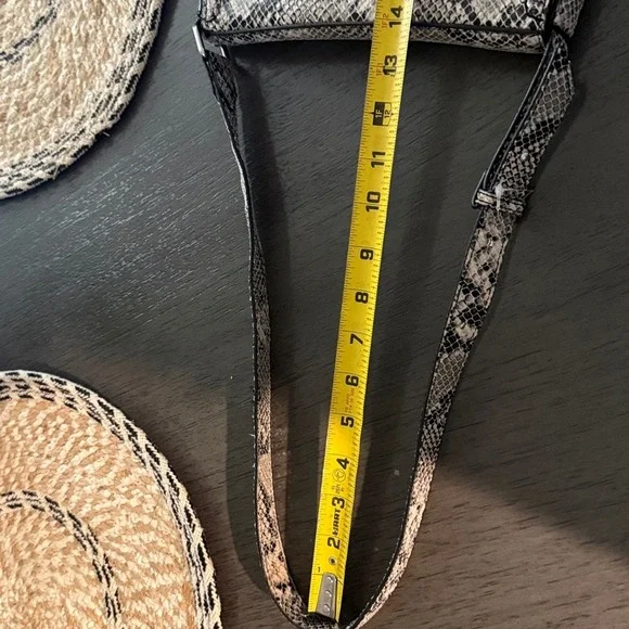 Topshop Finley Faux Snakeskin Baguette Shoulder‎ Bag Grey Black Snake Print - Picture 12 of 16